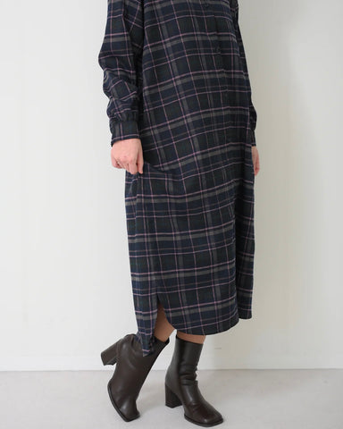 Herencia<br> Tartan Back Ribbon Shirt Dress