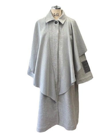 ayane<br>ニードルパンチケープ付きコート