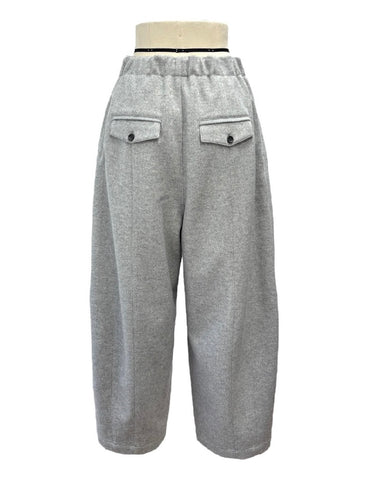 11月7日ライブ ayane<br> ニードルパンチバレルレッグパンツ