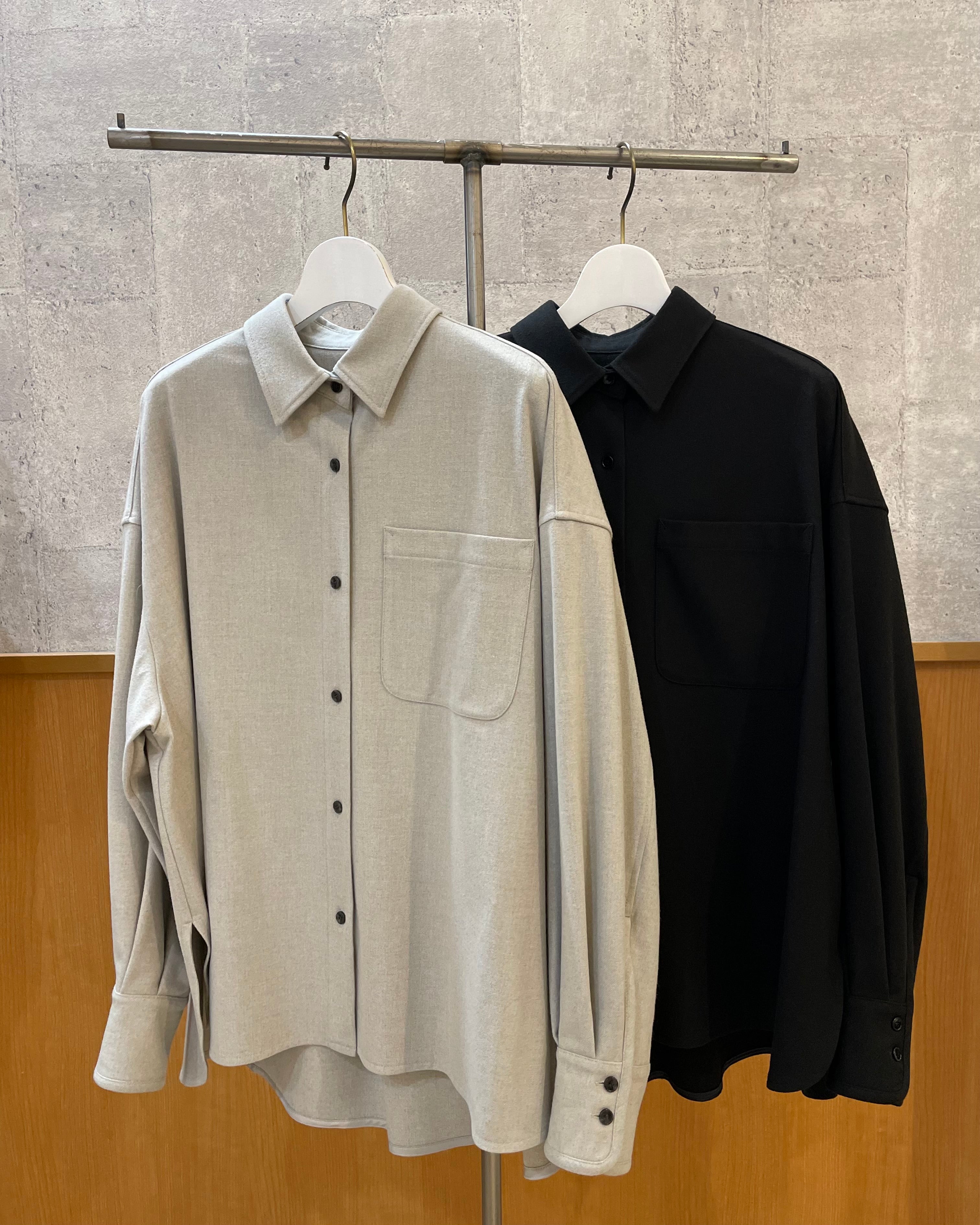 10月24日ライブ cafune<br>ロング起毛シャツ