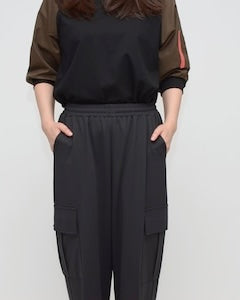 Praia<br> ハイテンションカーゴパンツ