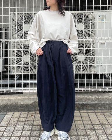 ma couleur<br>マットサテンカーブパンツ