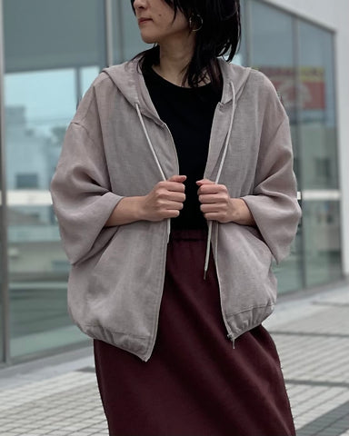4月3日 cafune<br>リネンライクZIPフーディ