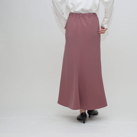 11月20日ライブ Praia<br>梨地裏起毛美シルエットフレアスカート