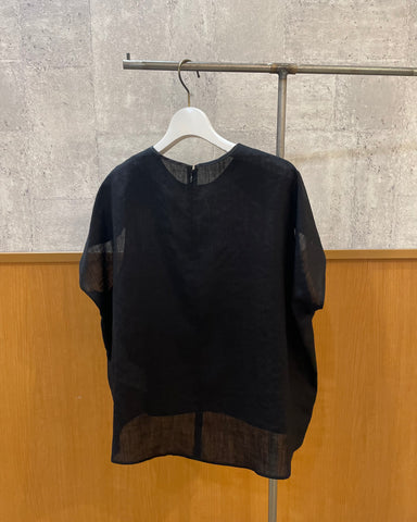 ma couleur<br>ネックラインパイピングブラウス