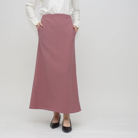 11月20日ライブ Praia<br>梨地裏起毛美シルエットフレアスカート