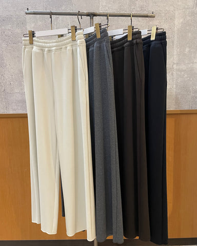 11月9日ライブ<br>cafune<br>ファメットストレートパンツ