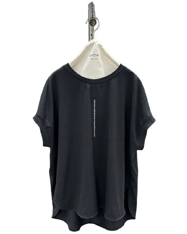 ayane<br>縦ロゴフレンチTシャツ