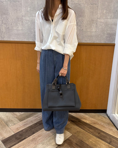 Story. <br>ダブルハンドル2WAYトートバッグ