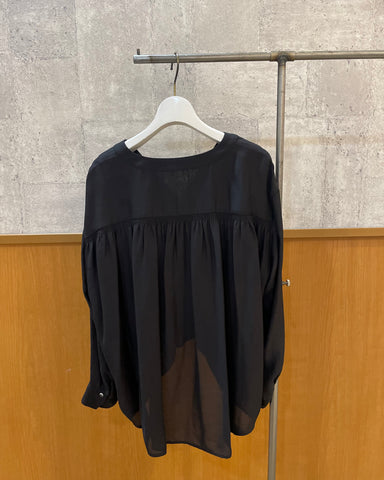 BLUE FRONCE <br>ノーカラー折り返しシャツ