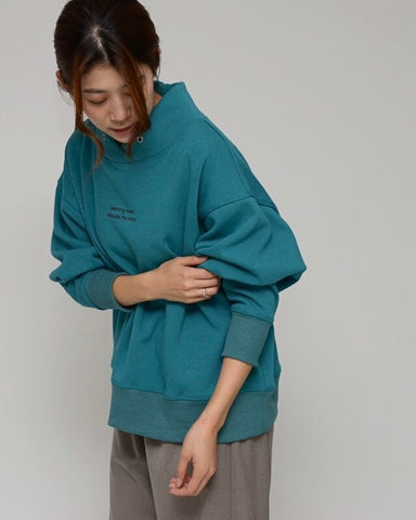 Praia<br> ボンバーヒート フェイクパーカープルオーバー