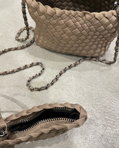 ilungo<br>2wayメッシュミニバッグ