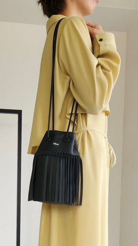 Boutique Ordinaly<br> Fringe Drawstring Shoulder Bag