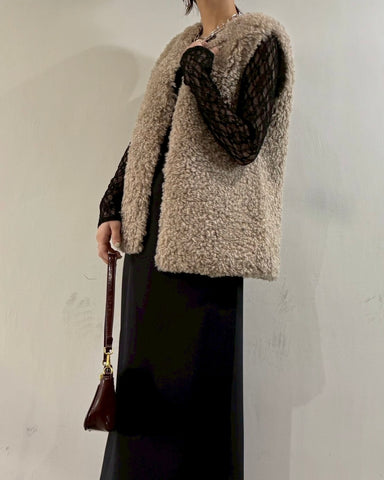 cafune<br> V neck curl fur gilet