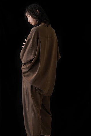 CYAN TOKYOご予約<br> アームドレープグロッシーオーバーシャツ