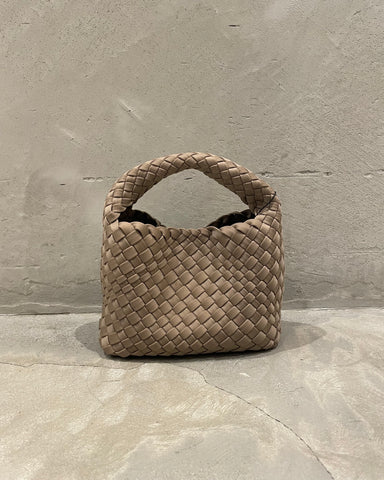 ilungo<br>2wayメッシュミニバッグ