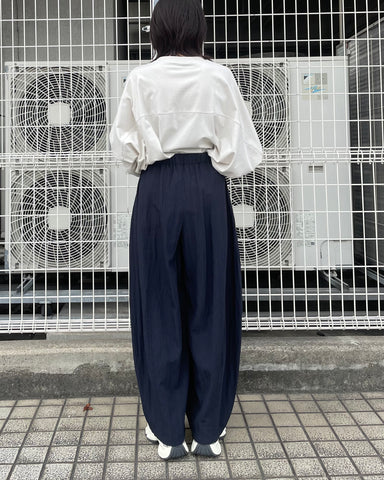 ma couleur<br>マットサテンカーブパンツ