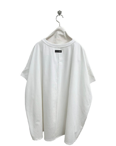 ayane<br>ポンチョ型ロゴTシャツ