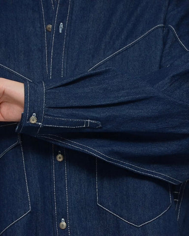 Praia<br> ワンウォッシュ・ライトオンスデニムロングシャツ