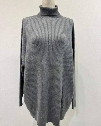 11月2日ライブ CYAN TOKYO<br>アシメスリットオーバータートル