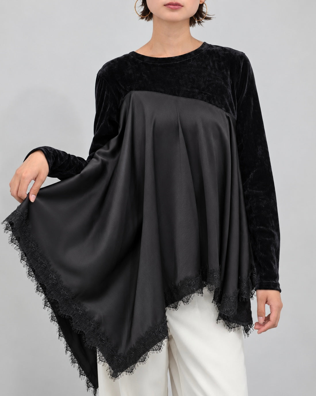 Herencia<br>アシメトリックレースフレアートップス