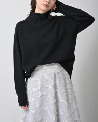 Herencia<br> Refined Comfort Knit Pullover