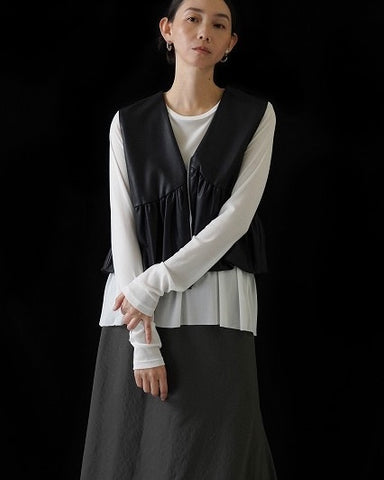 CYAN TOKYOご予約<br> ヴィーガンレザーバルーンギャザーベスト