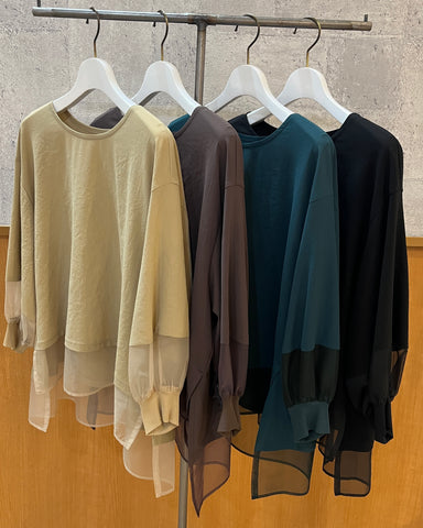 BLUE FRONCE<br>シアー切替POブラウス