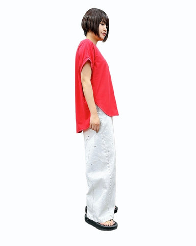 ayane<br>縦ロゴフレンチTシャツ