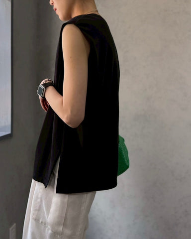 cafune<br>サイドスリットノースリーブ