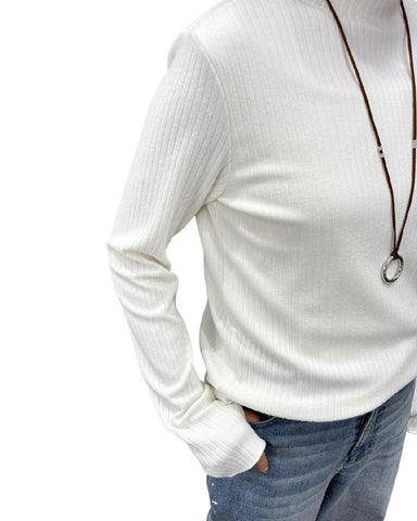 ayane<br>ハイネックリブロンT