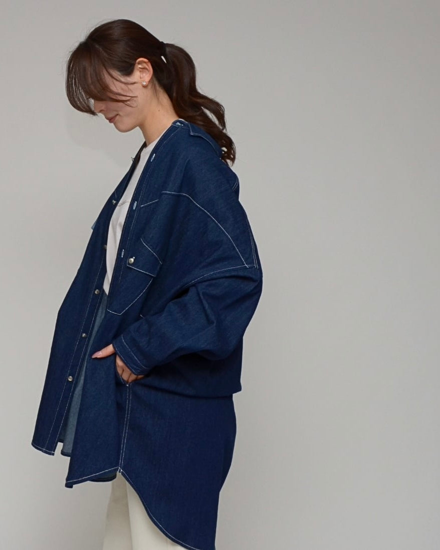 Praia<br> ワンウォッシュ・ライトオンスデニムロングシャツ
