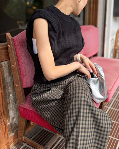 cafune<br> classic check tuck pants