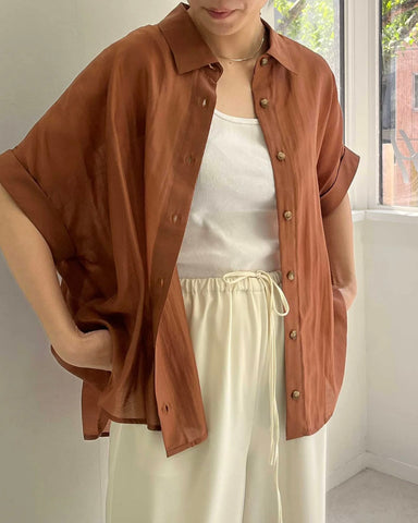 HERENCIA<br> Back Shirred Collar Blouse