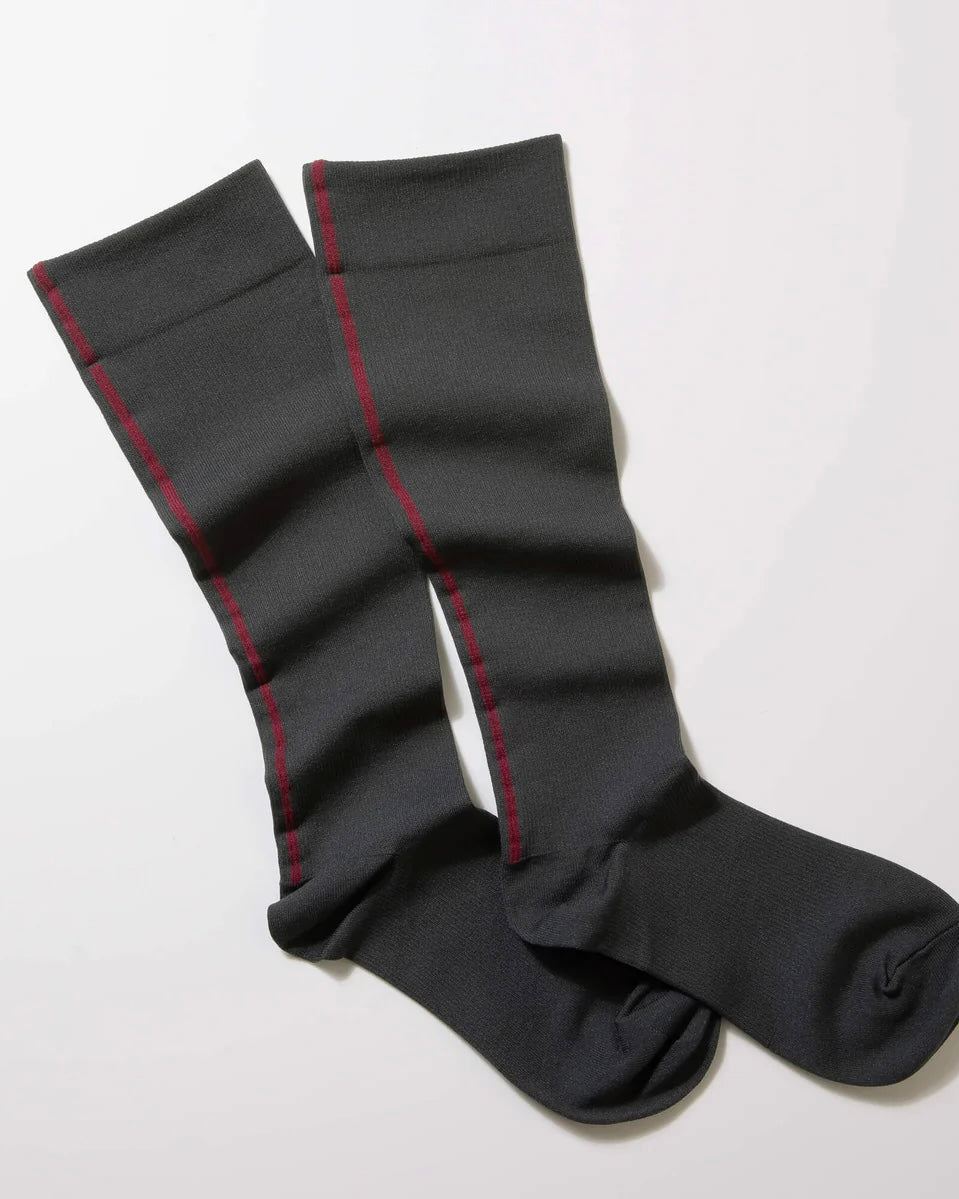 MAEÉ <br> コンプレッションソックス
（コットンラインタイプ）