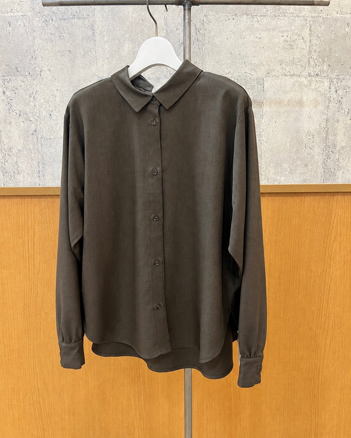HERENCIA<br>バックリボンシャツ
