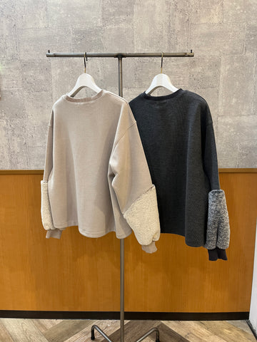 Praia<br> 袖ファーニットソー