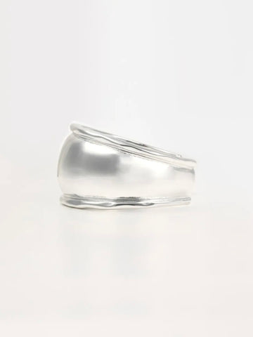 Nothing And Others<br> UN Hammering Bangle <br> UNISEX COLLECTION