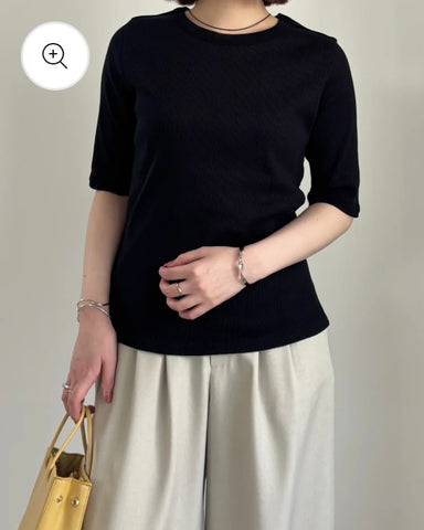 mink chair <br>ラメリブTシャツ