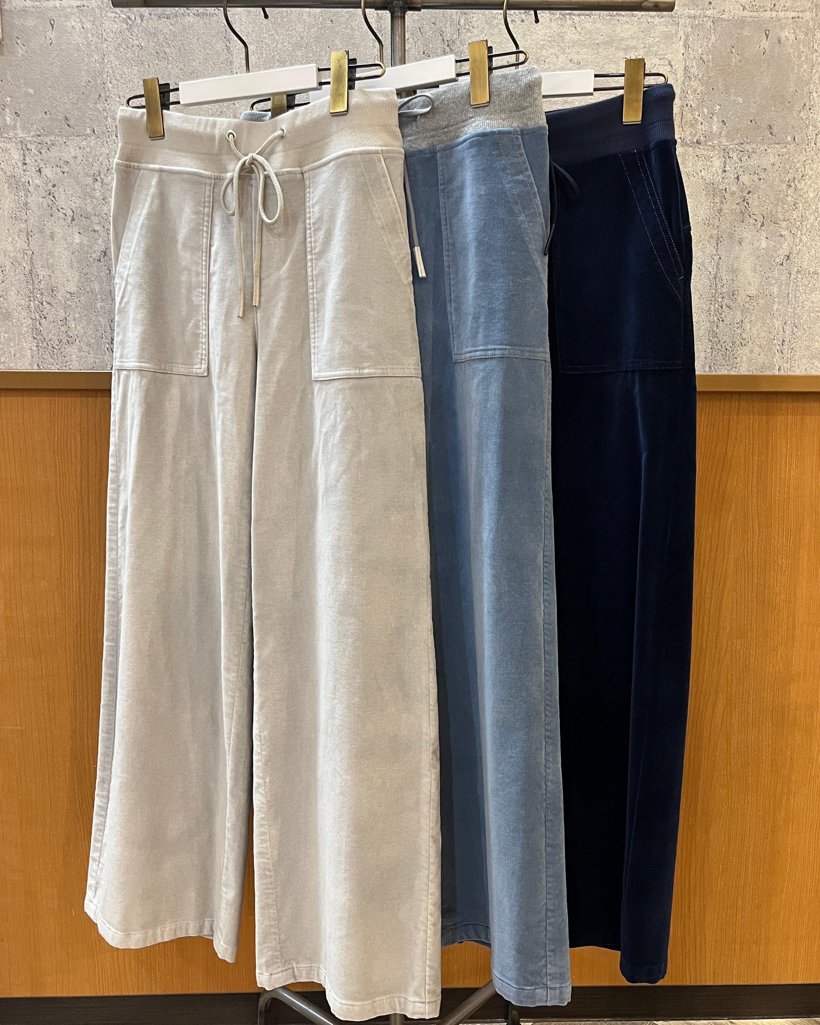 10月25日ライブ<br>BLUE FRONSE <br>denimパンツ