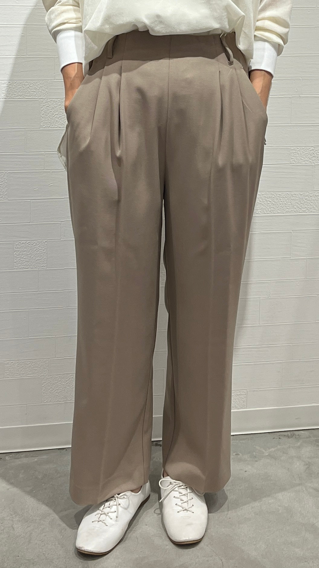 Boutique Ordinaly <br> Double-Pleated Trousers