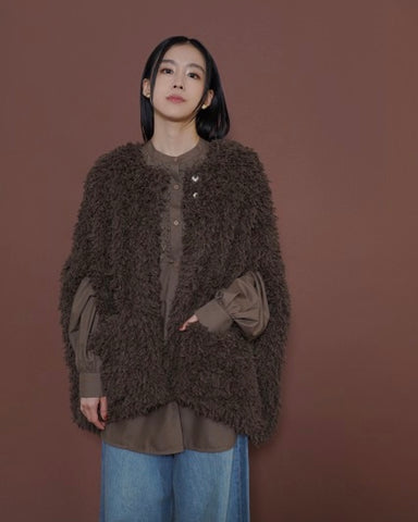 CYAN TOKYO<br>ラメシャギーポンチョ