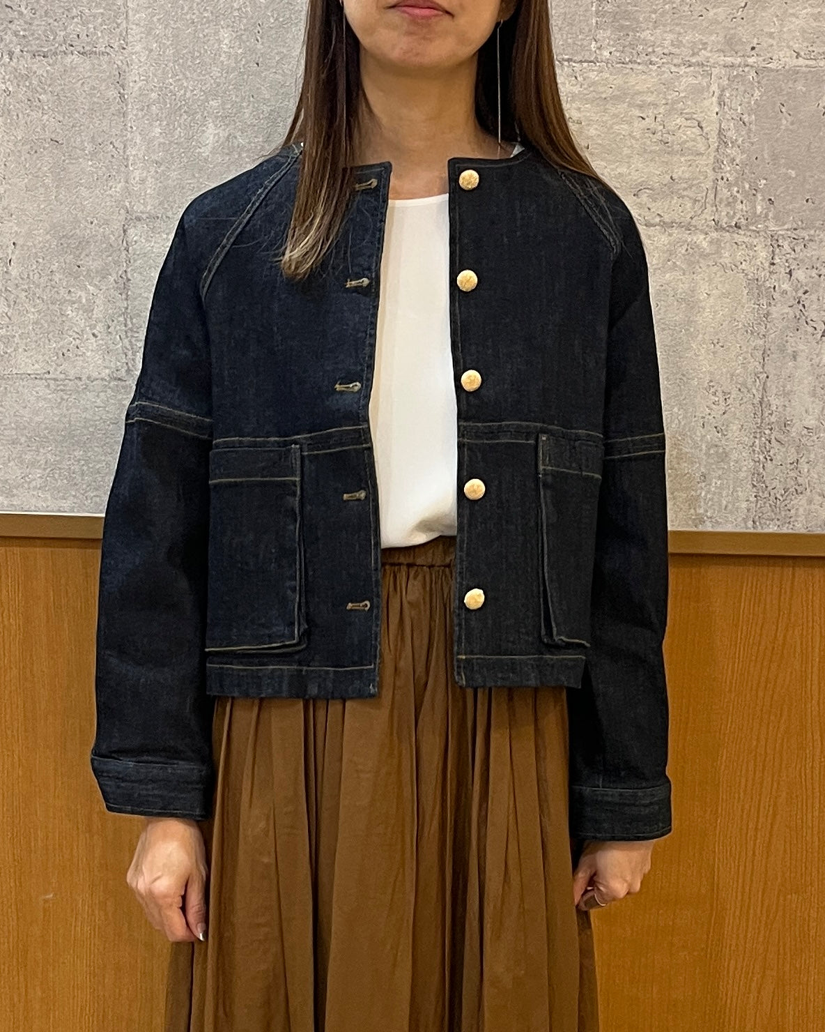 10月13日ライブ<br> MargauxVintage <br> 再入荷gold button no collar denim jacket