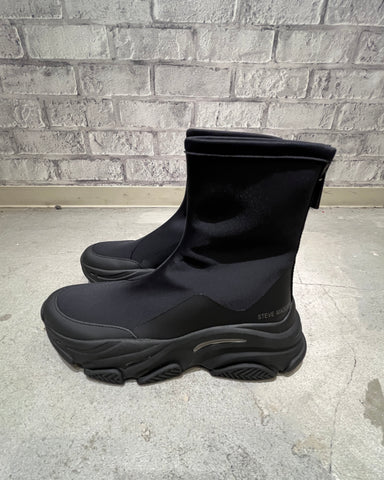 STEVE MADDEN<br>スニーカーブーツ